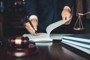 signs of good defense attorney